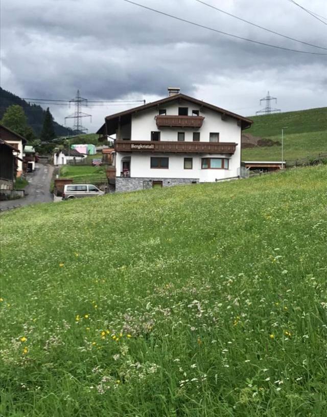 Ferienhaus Bergkristall Pettneu am Arlberg Exterior photo
